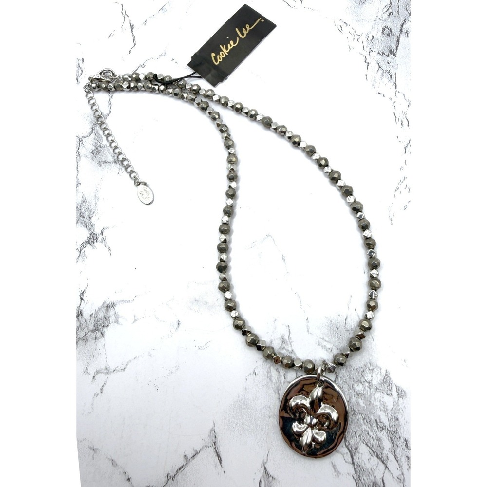 Cookie Lee Fleur De Lis Pendant Necklace Mixed Metal NWT 14-17"